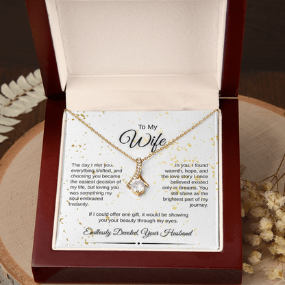 To My Wife – Alluring Beauty Necklace with Luxury Message Card
