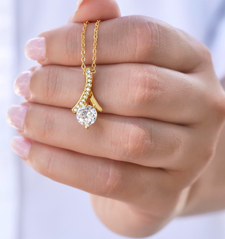 To My Wife – Alluring Beauty Necklace with Luxury Message Card